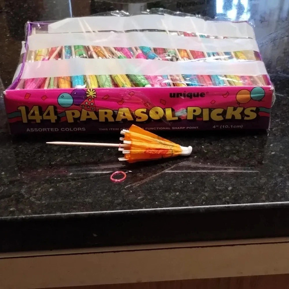 Parasol Picks | Paper Umbrella Drink Food Sticks Decorations | Cocktail Bar Pick - Picture 4 of 4